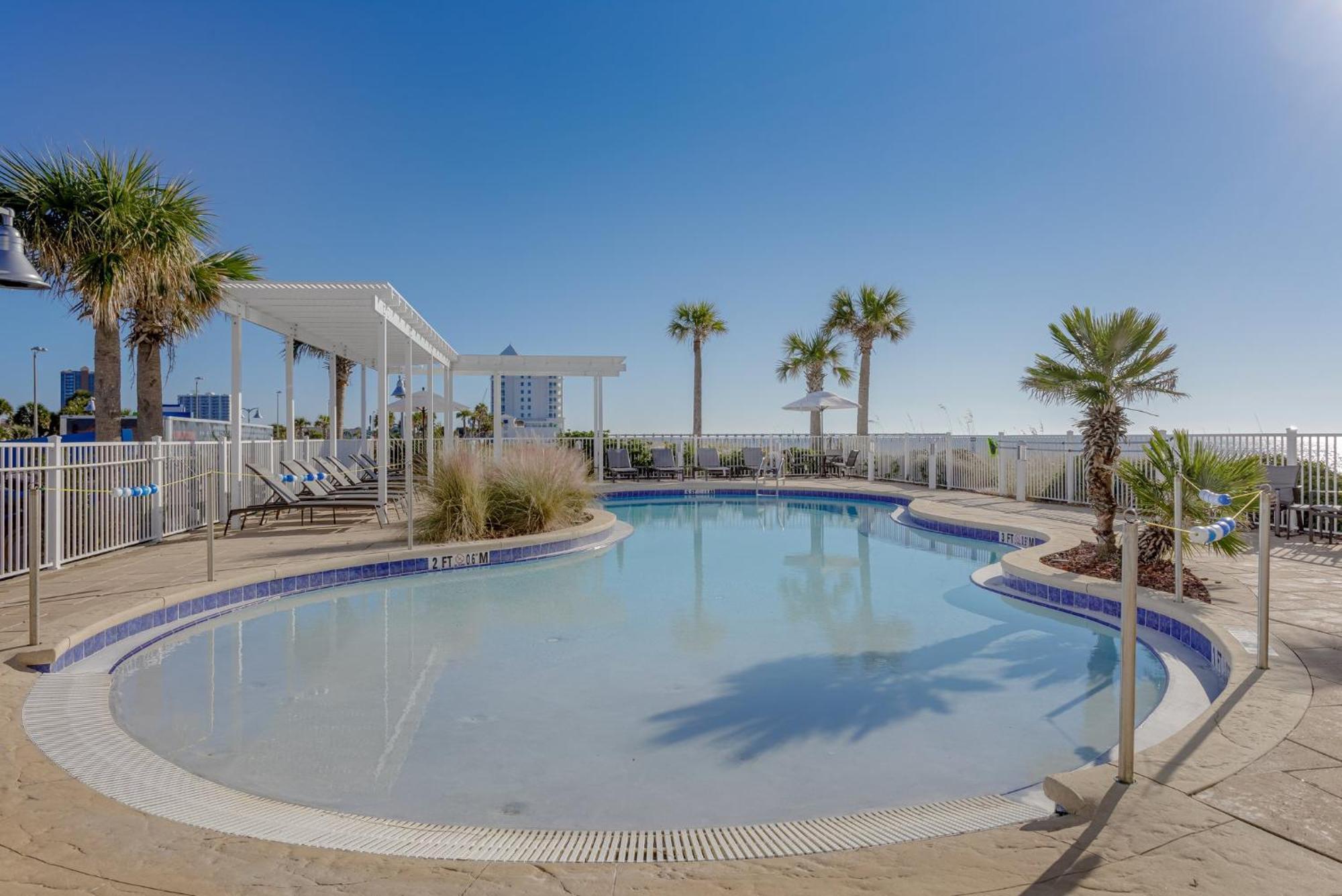 Holiday Inn Express Pensacola Beach By Ihg Exterior foto
